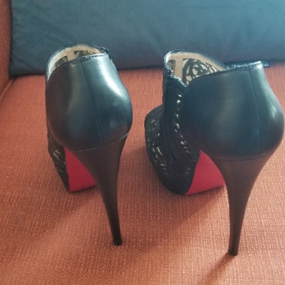 Louboutin Leather Pumps